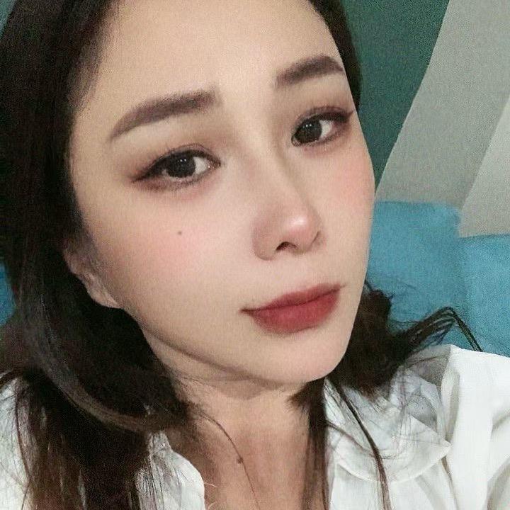 Ss.💋珊珊吖⁰⁵¹²