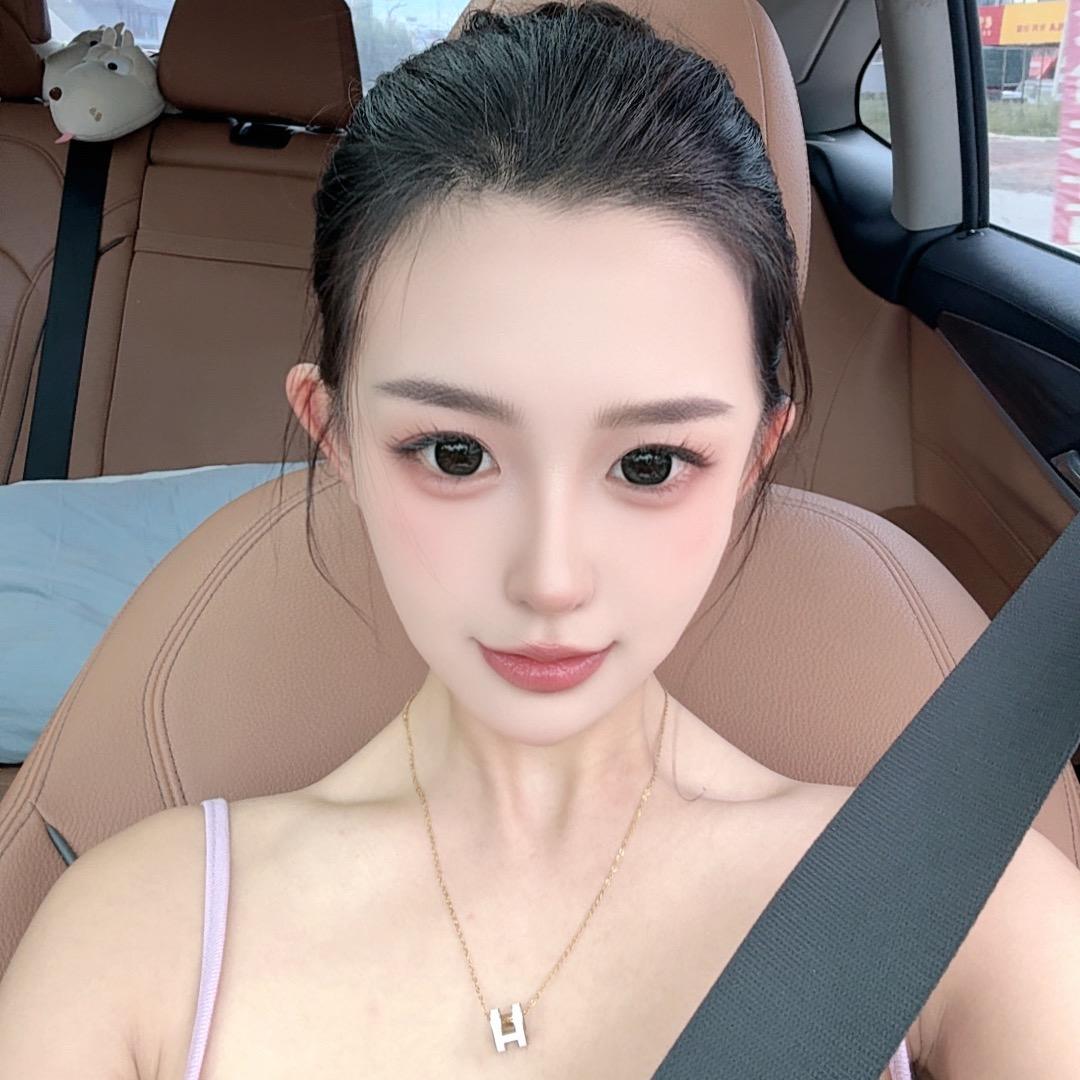小露超甜鸭❤️