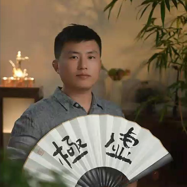 酒小芳