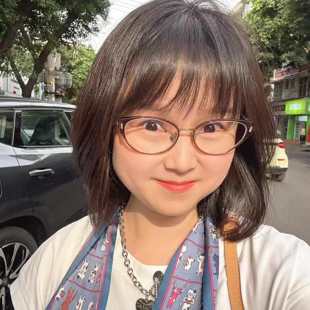 成都宏兴名车汇（蒋小妹）