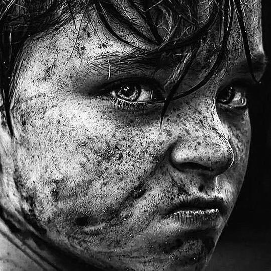 卖核弹的小蓝孩