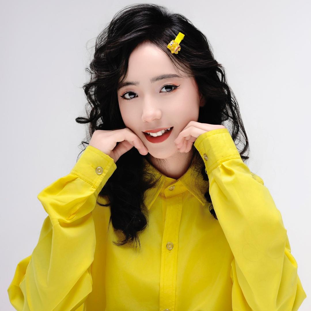爱思思🥰