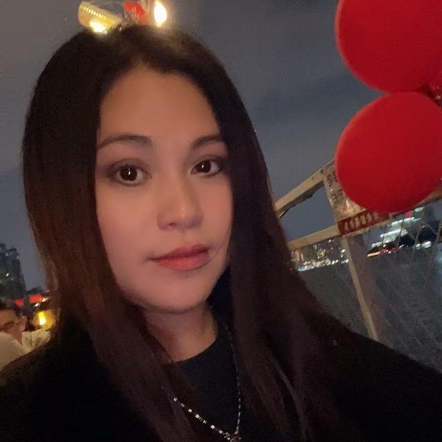 安静的萝莉（拒绝聊天）