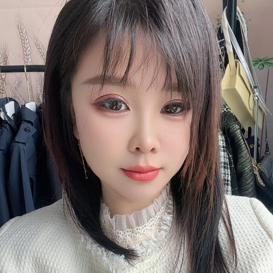 乔乔服装工厂