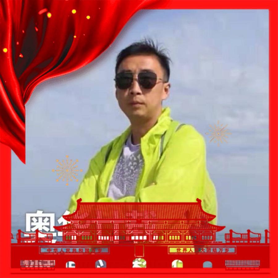 奥华吊顶+护墙板+整装