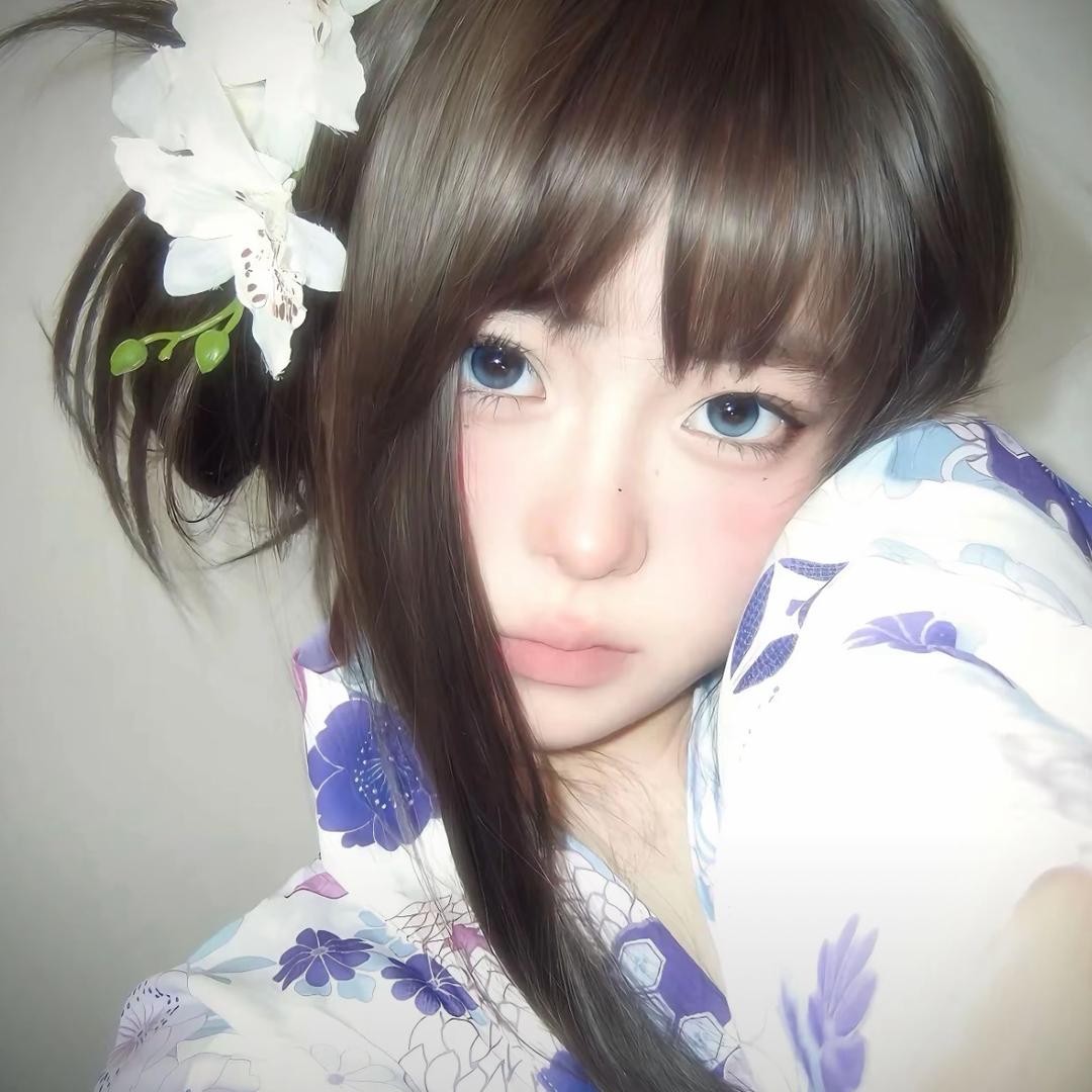 菠萝小薇