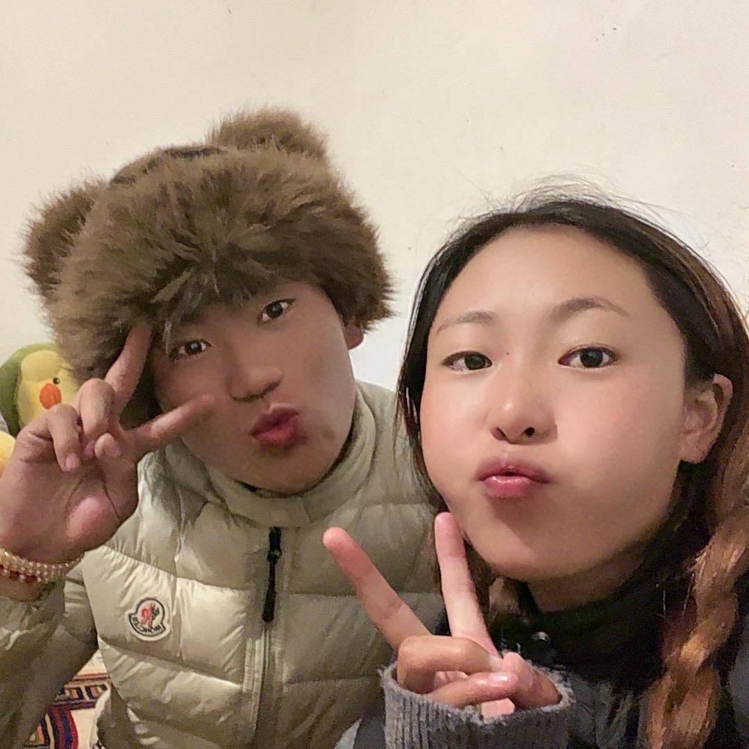 小次跟小曲生活日常👩‍❤️‍👨