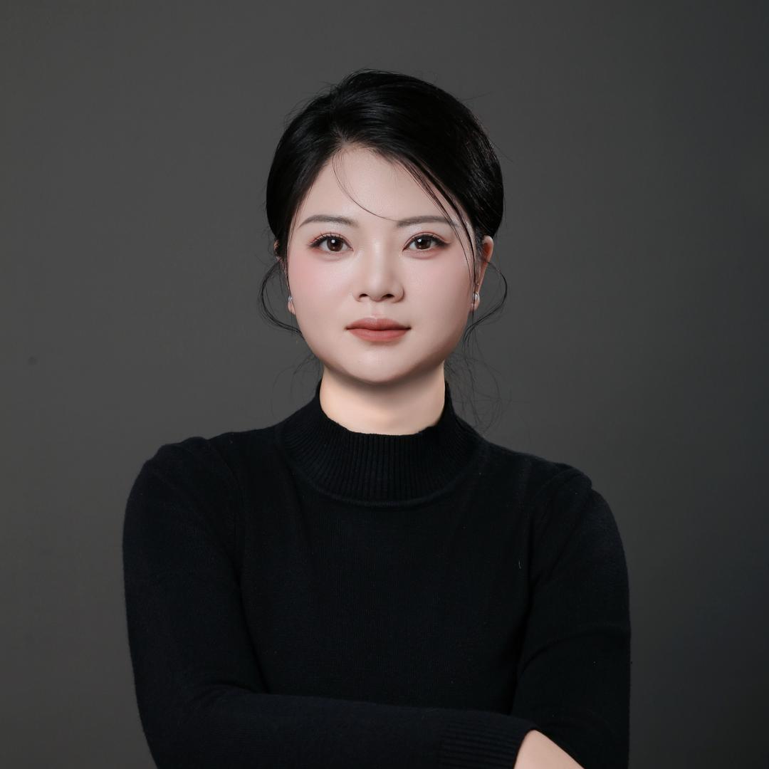 美业璐璐💕