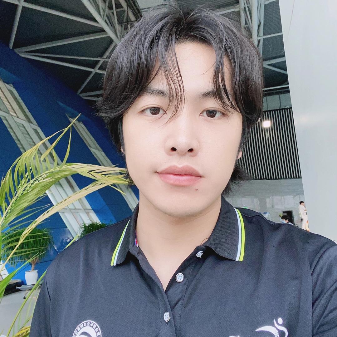 指导员小刘（双证）