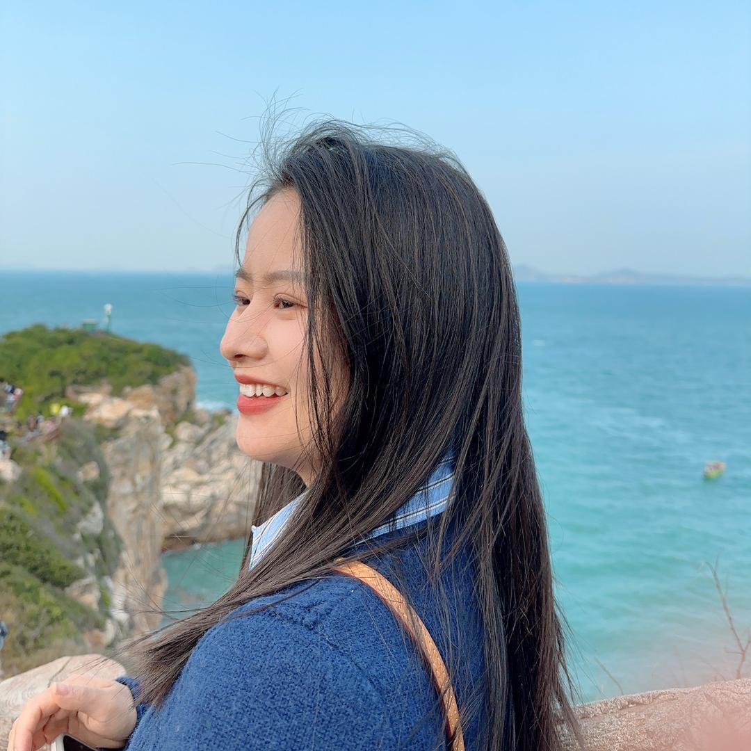 做设计的文香
