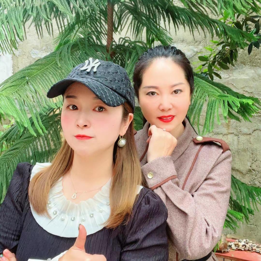 合颜悦色（不定时开播）