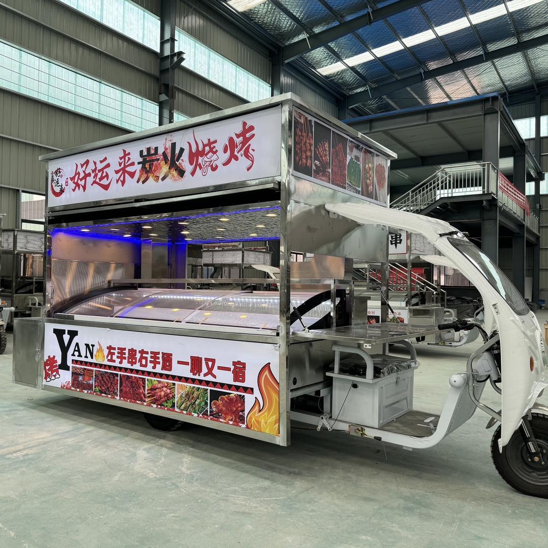 美添乐高端烧烤车移动餐车