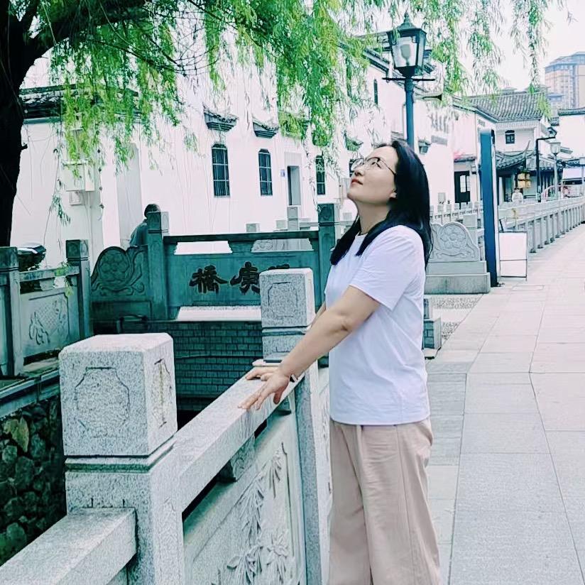 🌻唯一（拒绝连赞）