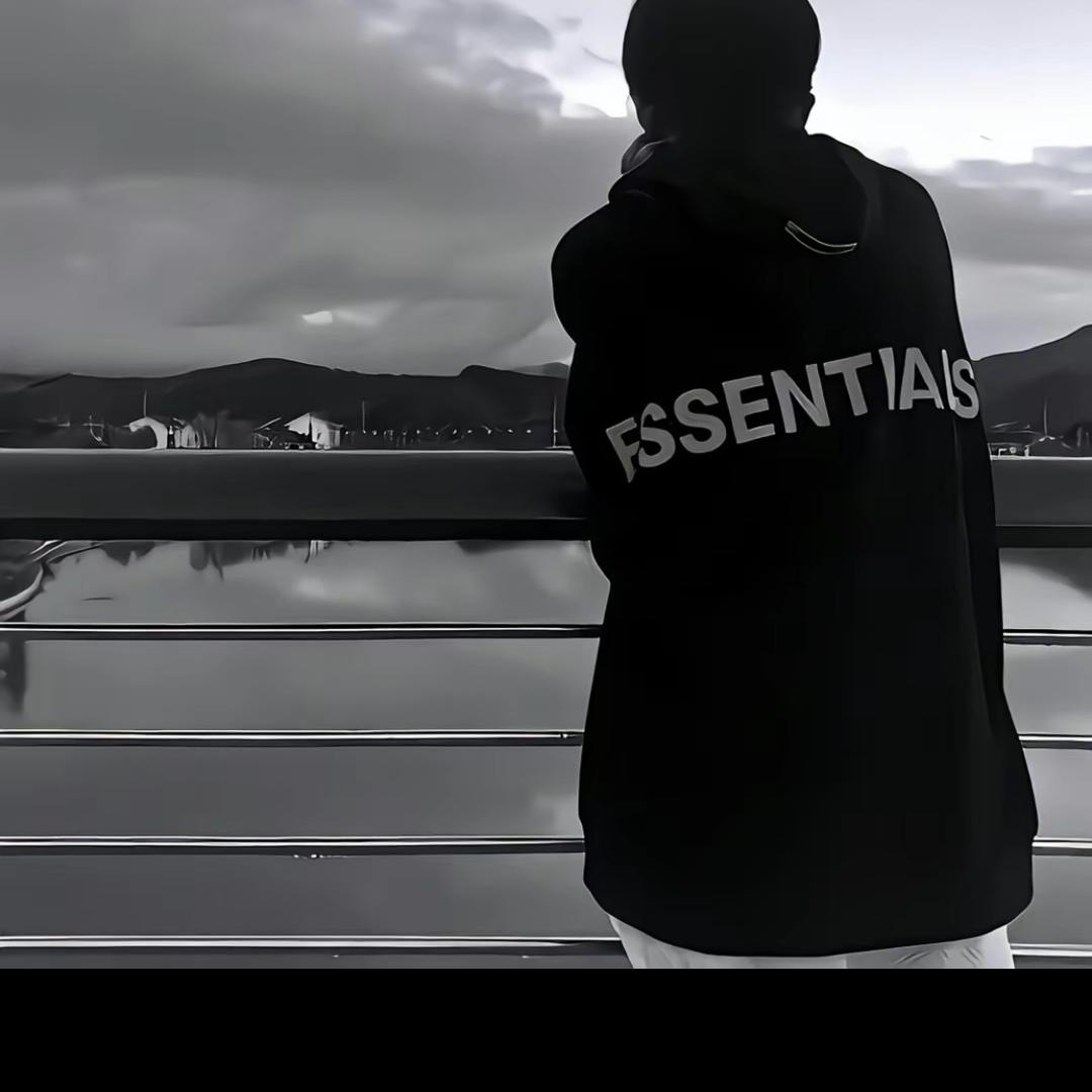 摇摇万里意难平