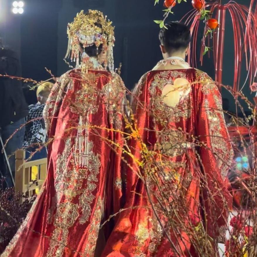 小油花11月25至27号世纪婚礼新娘大双