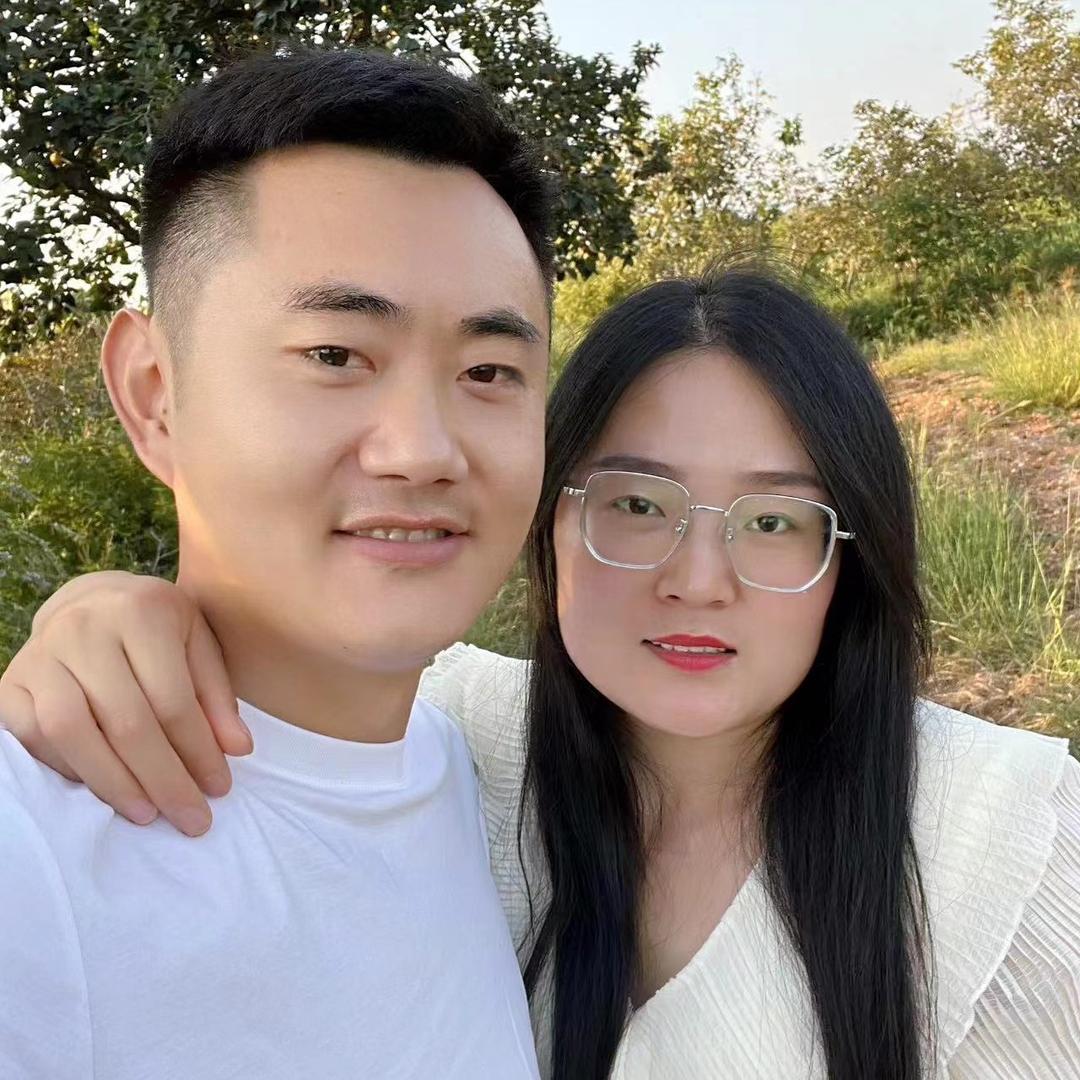 小亮一家人