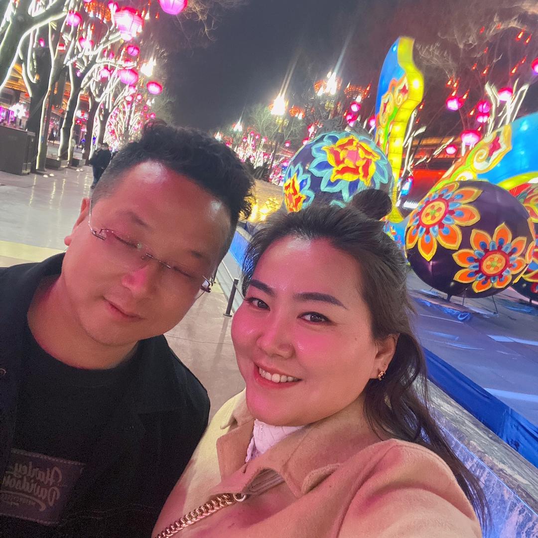在故县卖奶粉的小阿姨