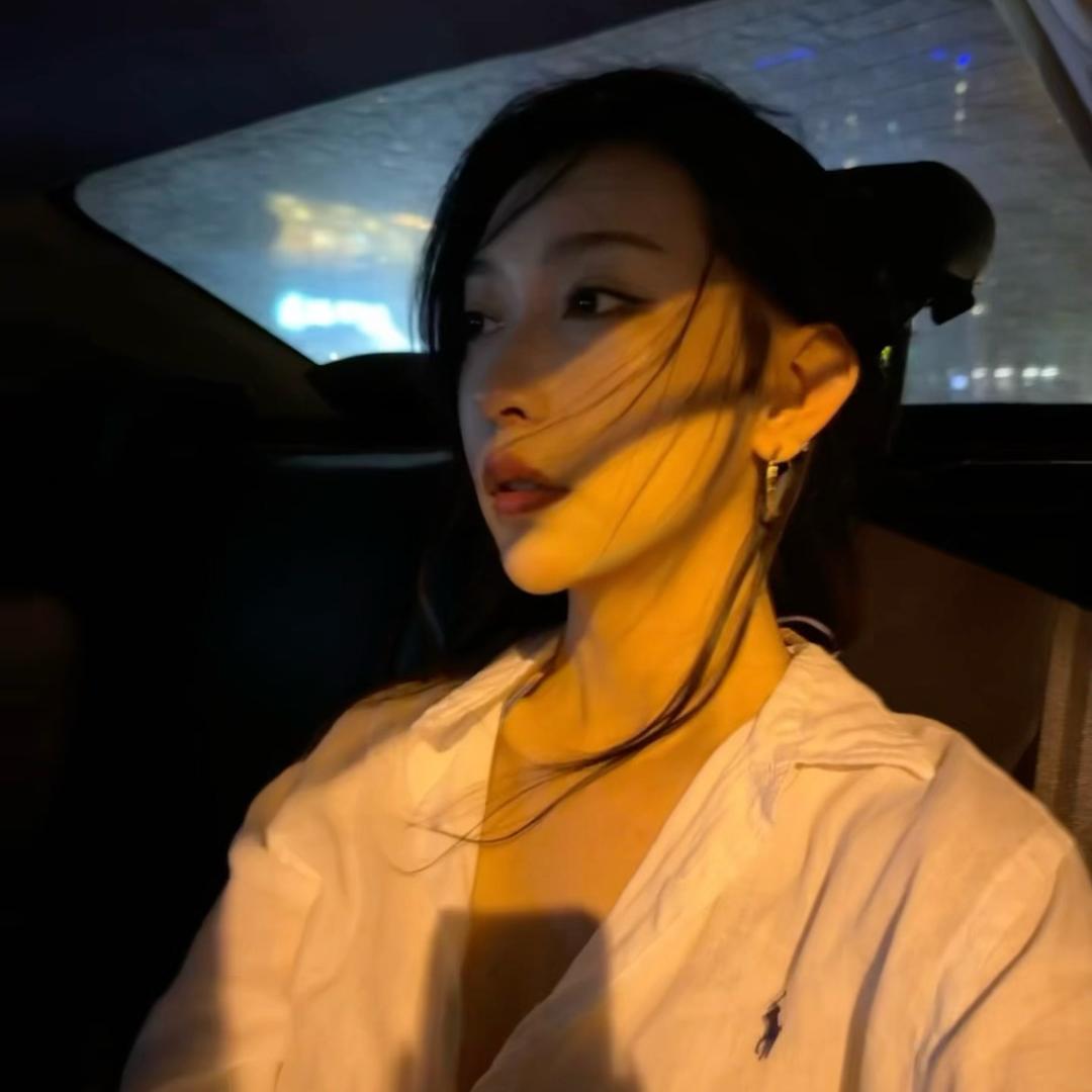 yAn