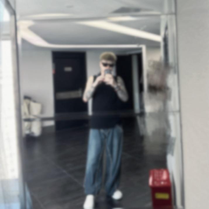 张小哲酒吧娱乐