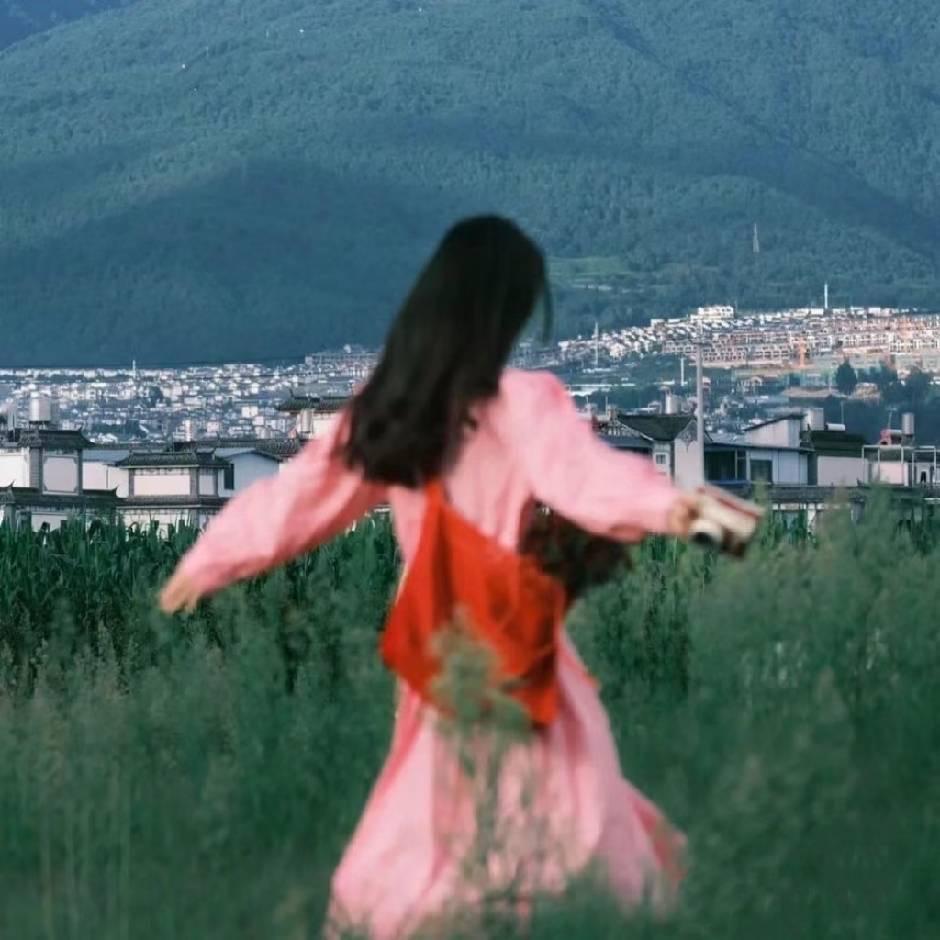 “乐意李”