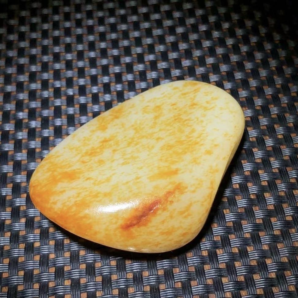 和 田 捡 玉 人