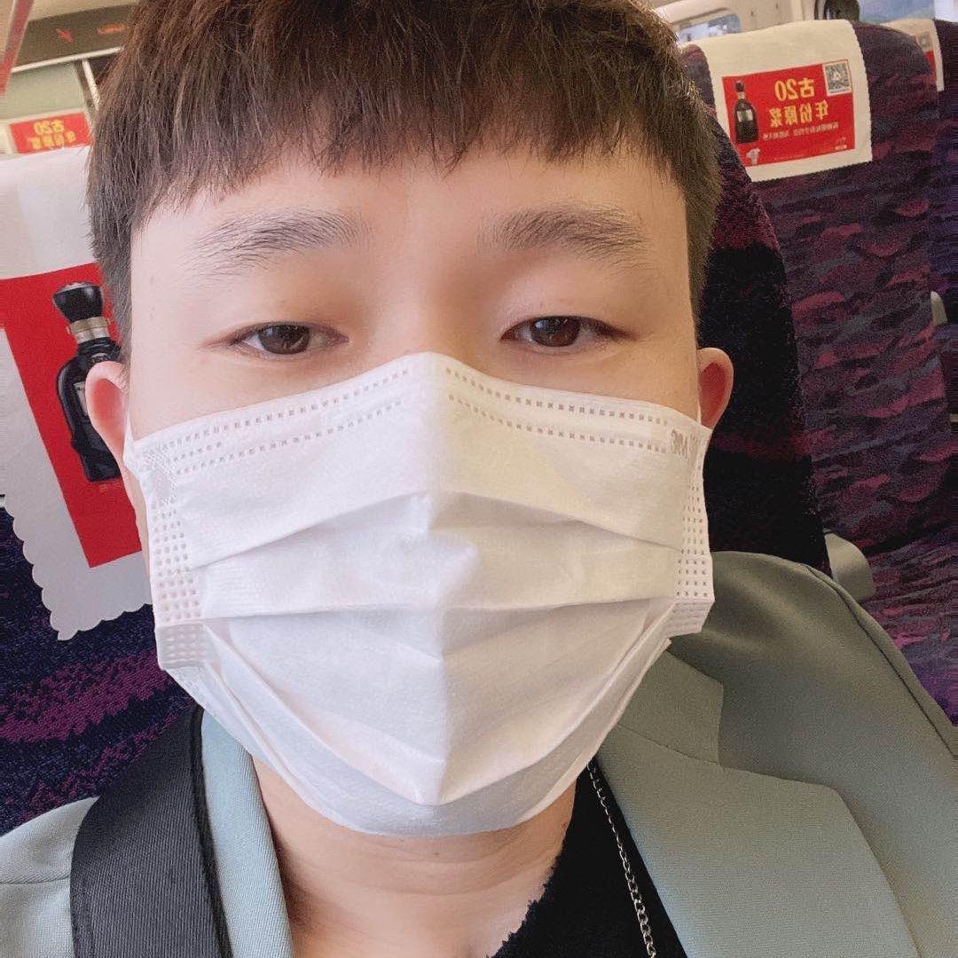 小潘