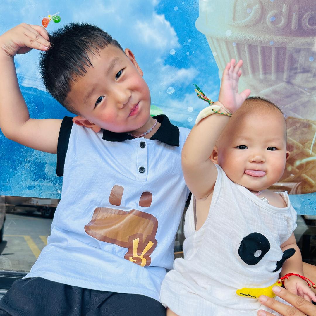 憨儿子👦乖女儿👧的日常