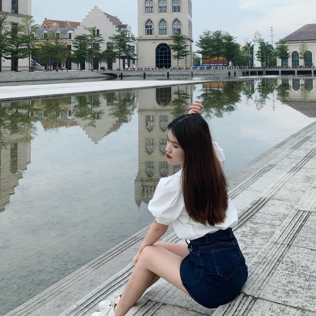 HUi婷🎀