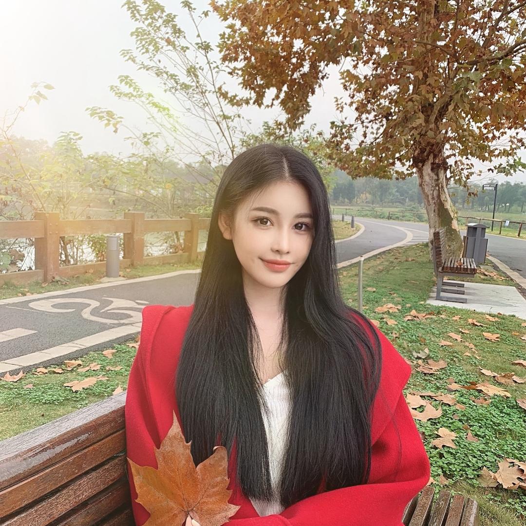 糊糊小团子