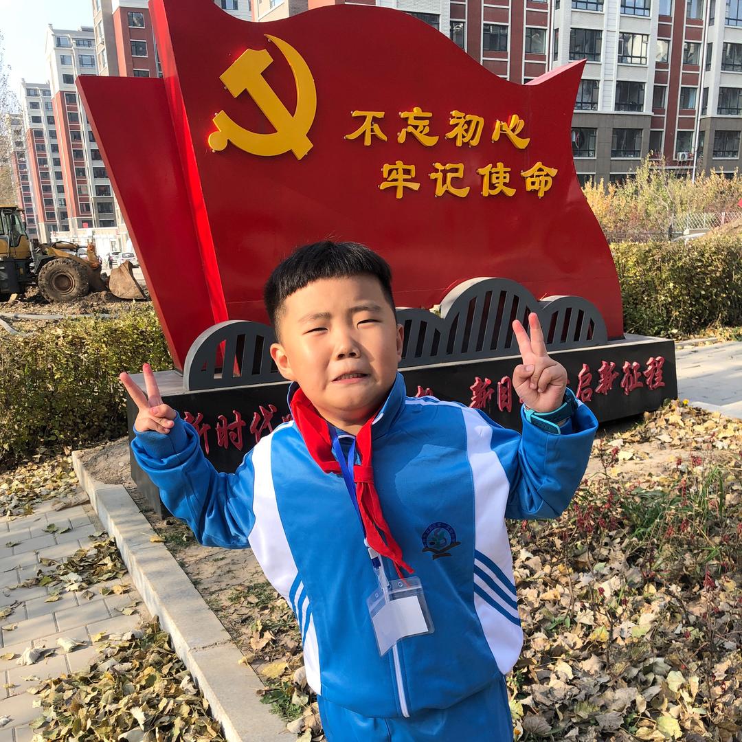 娥哥家老五