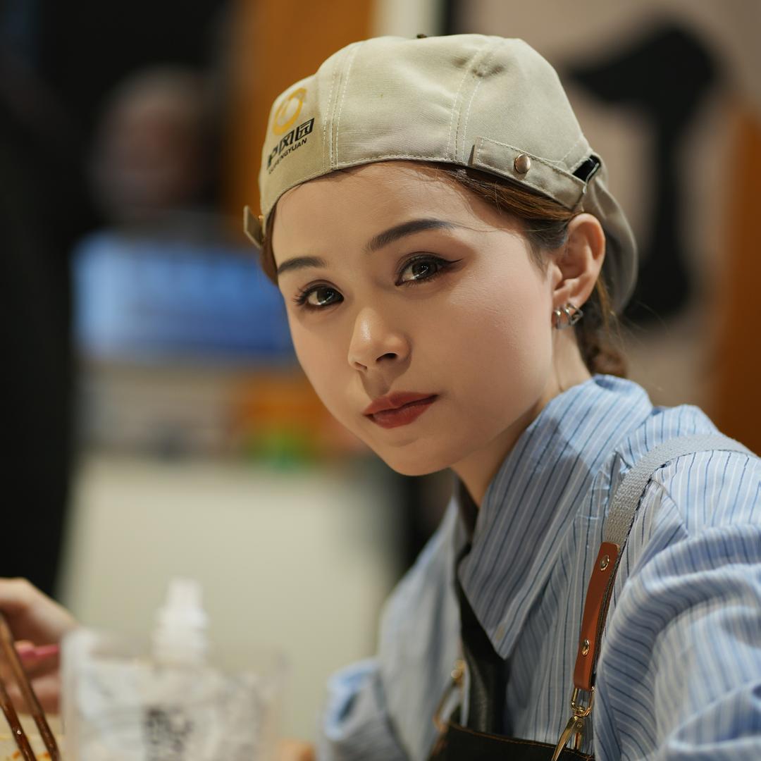 泸风园凉鸡米线卿姑娘