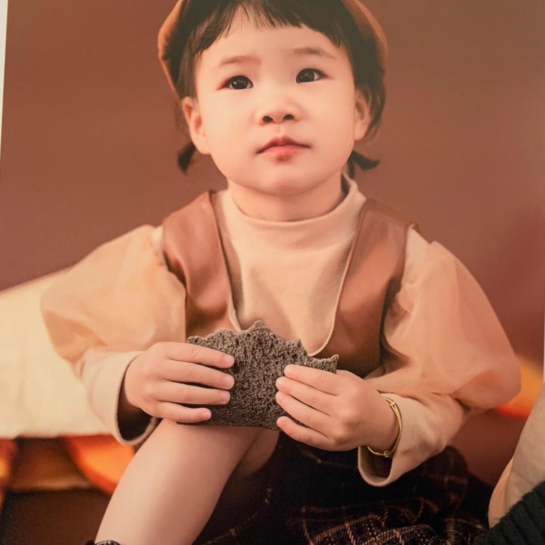 家有孙女🔥 ²¹⁹