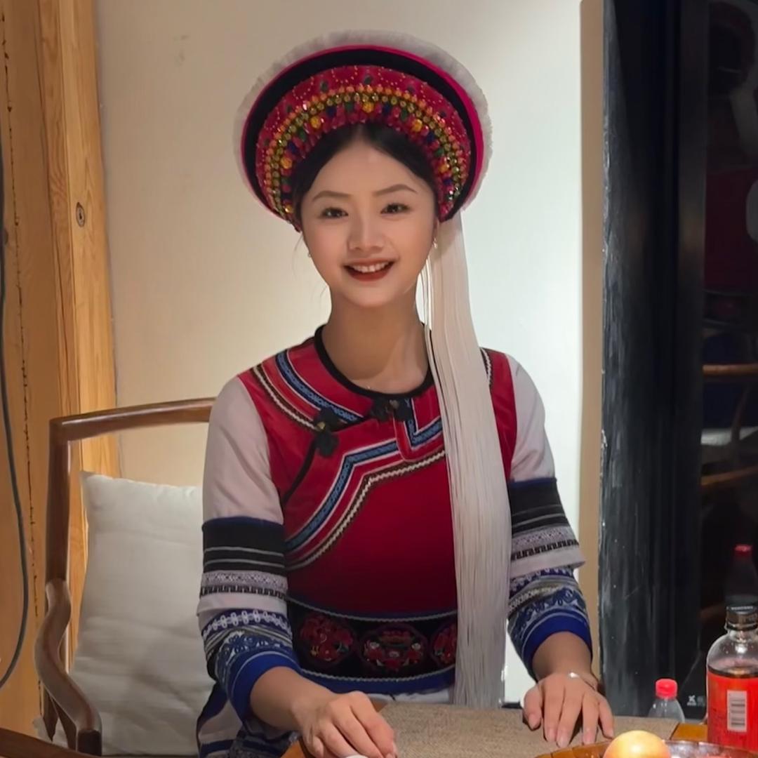 杨曉曉.