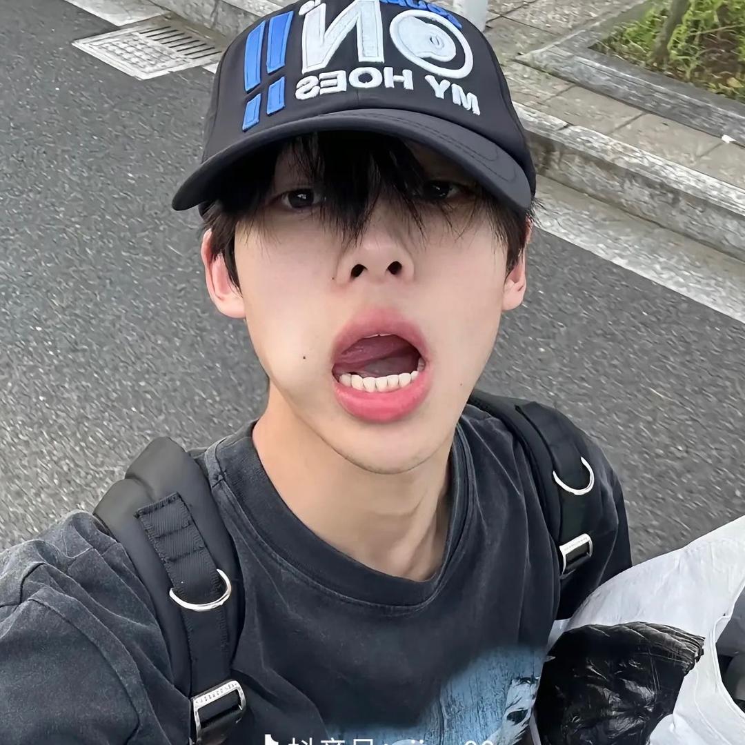 不吃辣酱🌶️