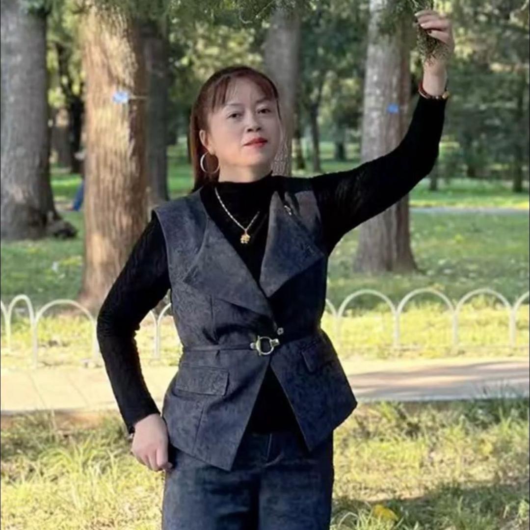周梅