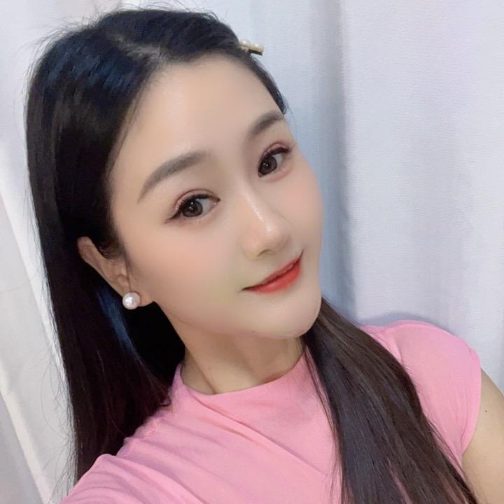 月月（首播晚上7点50开播）