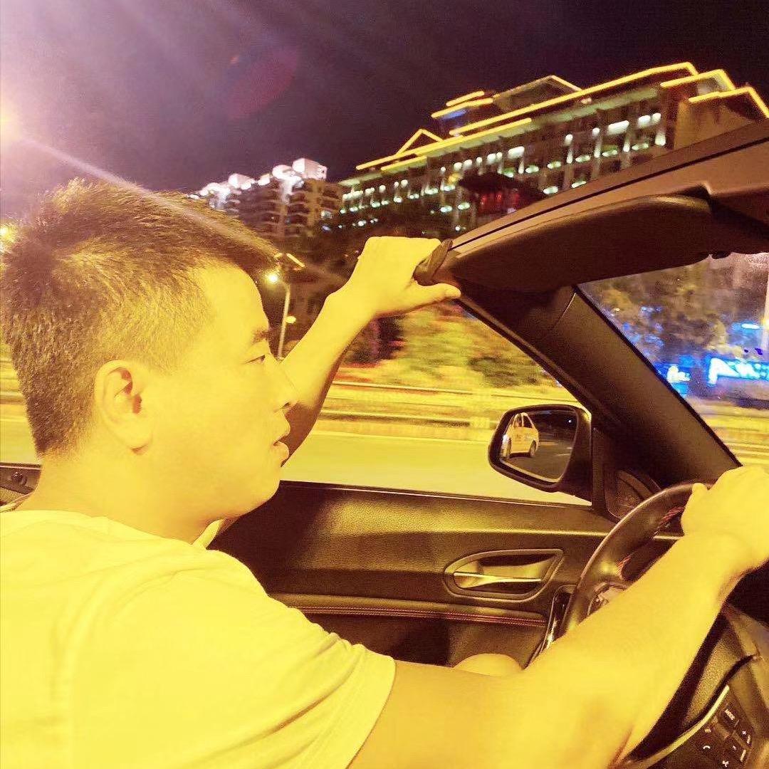 俺就是个小人物