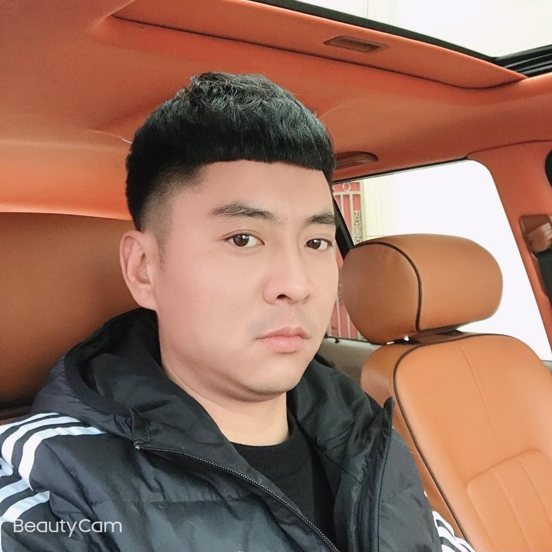 临朐良哥二手车