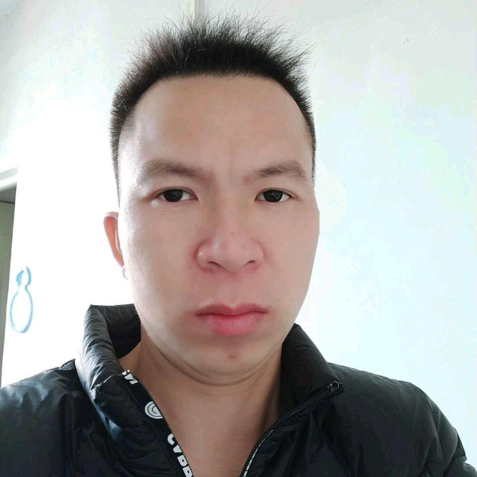 小明单身