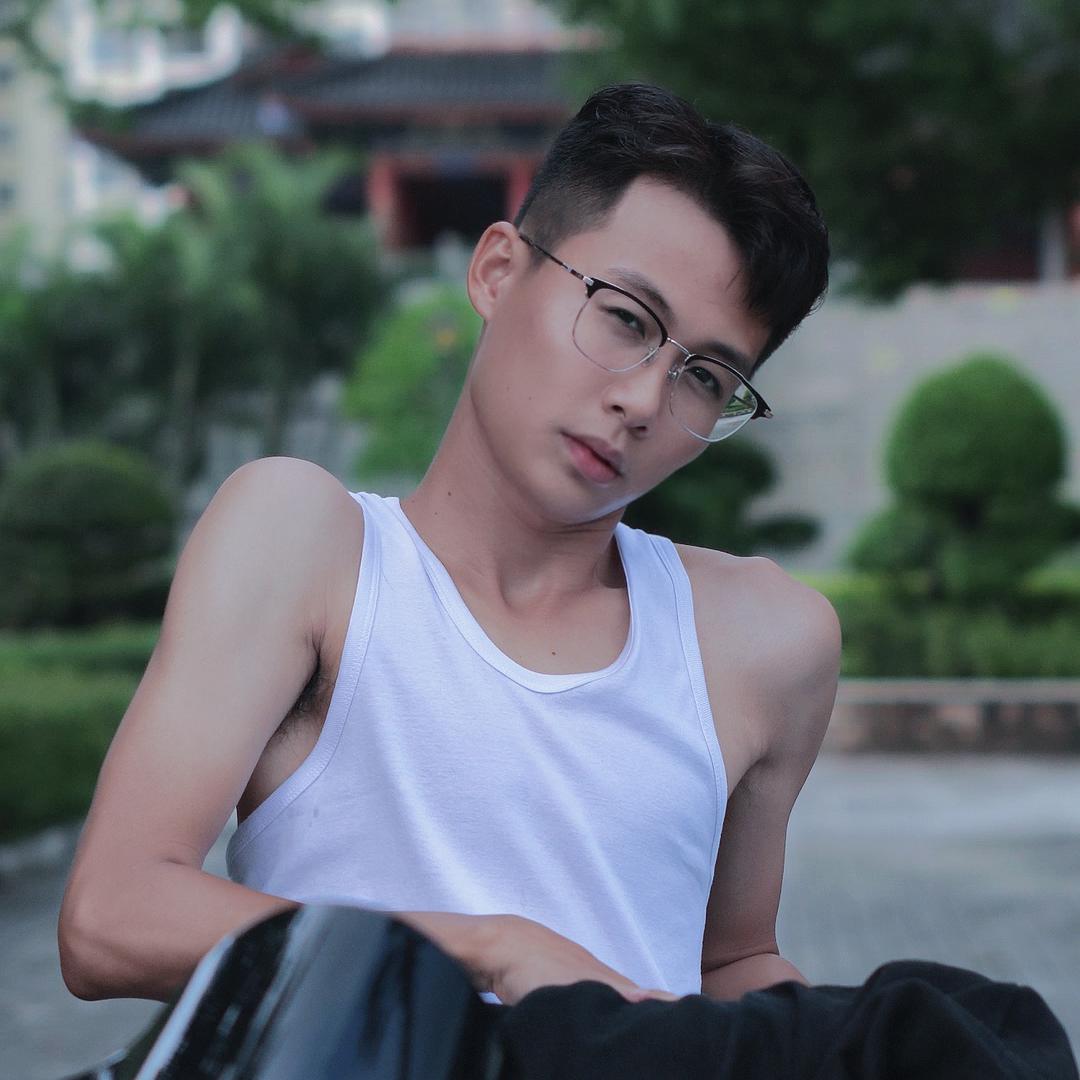 啊斌