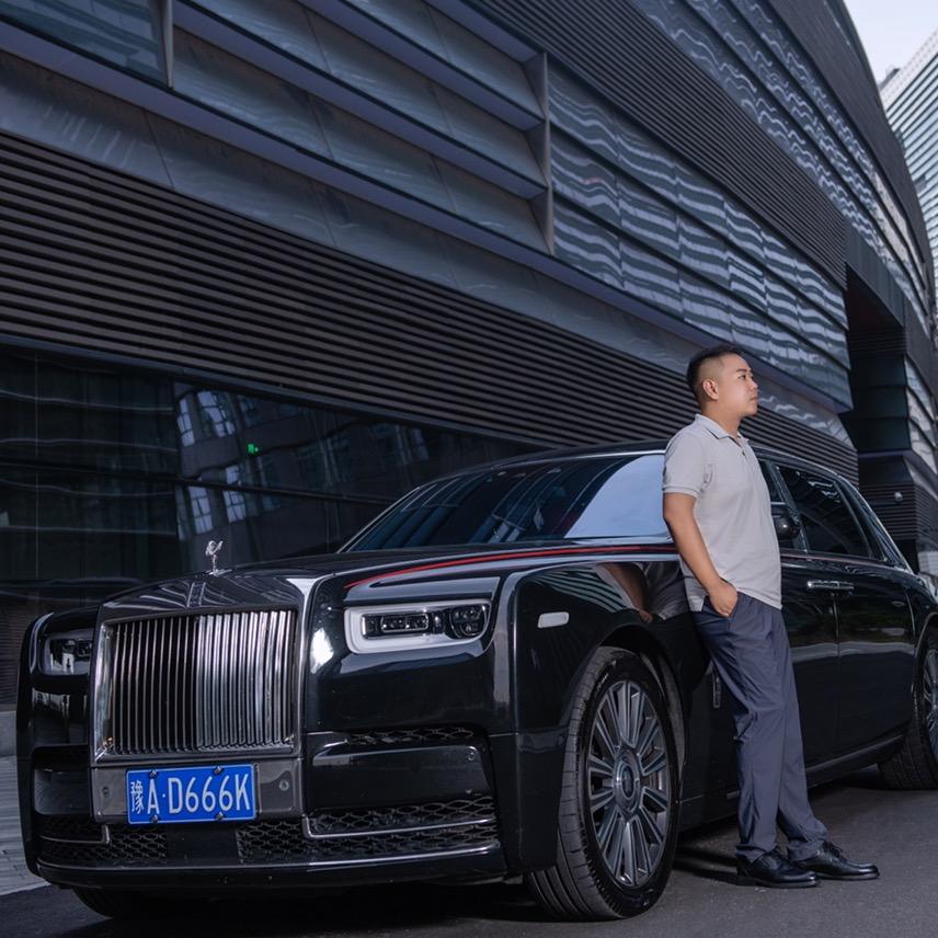 王凯(郑州铭炀婚车)