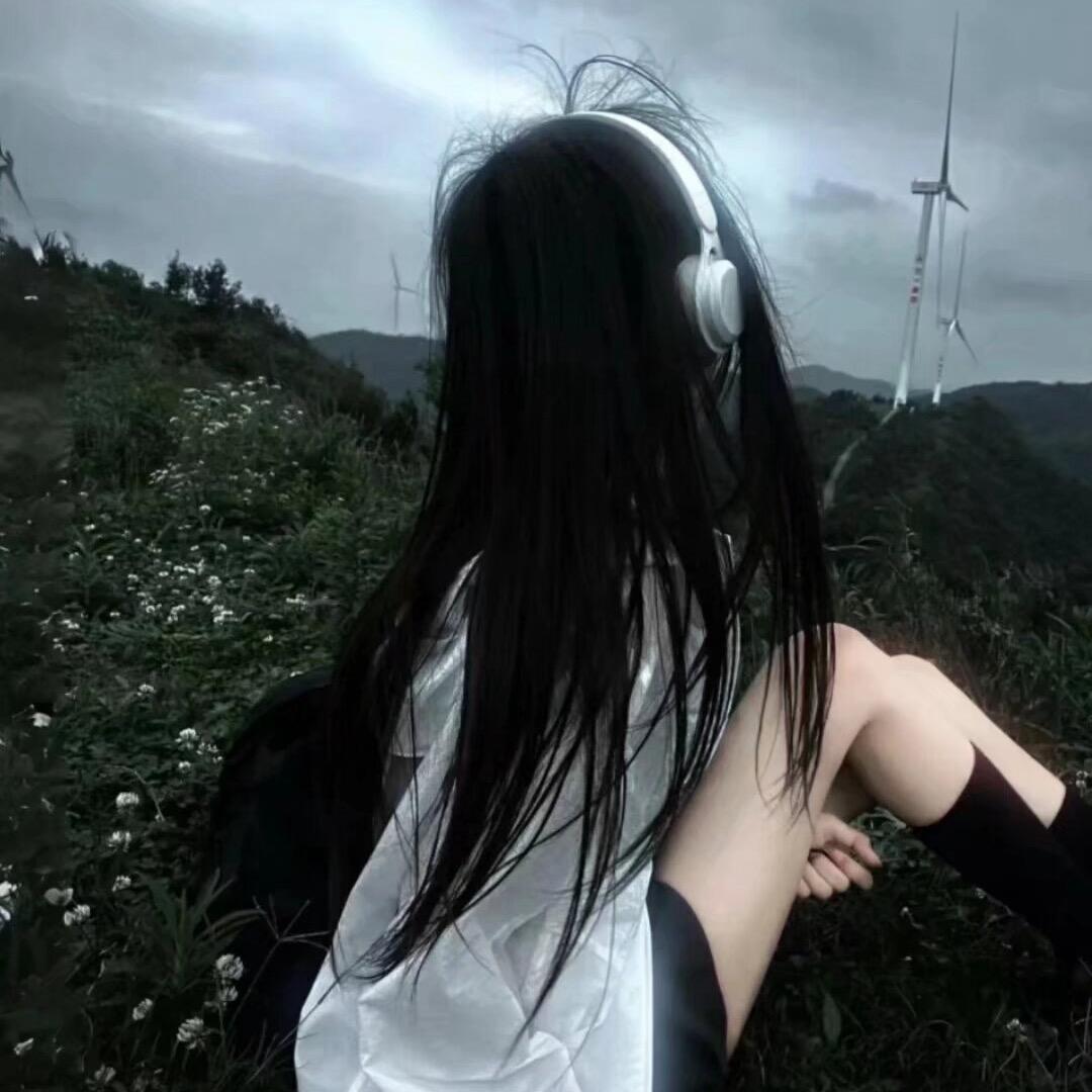 小糖🍃.