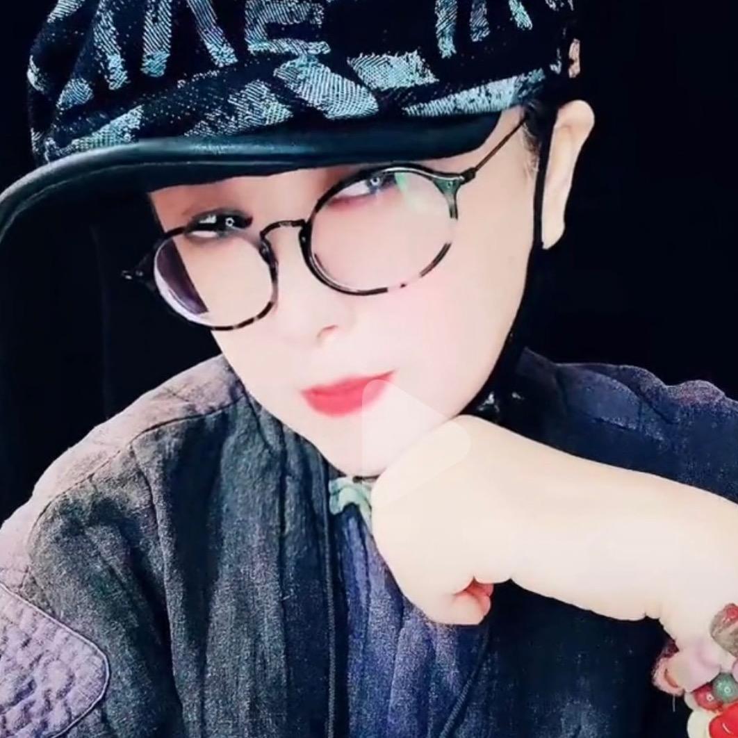 哈哈小主