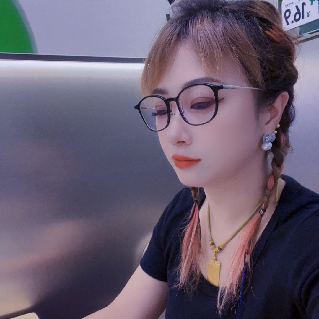 @丫头💅🏻