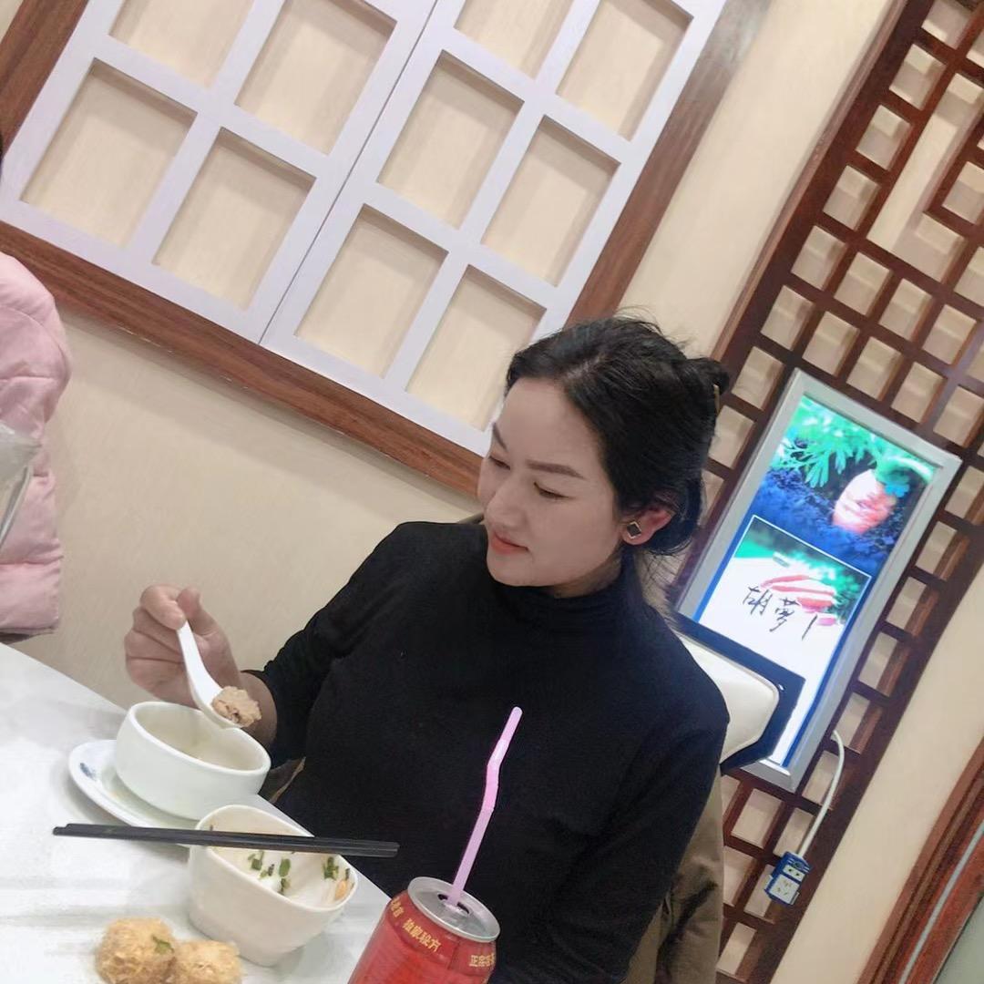 卓玛包包百货店