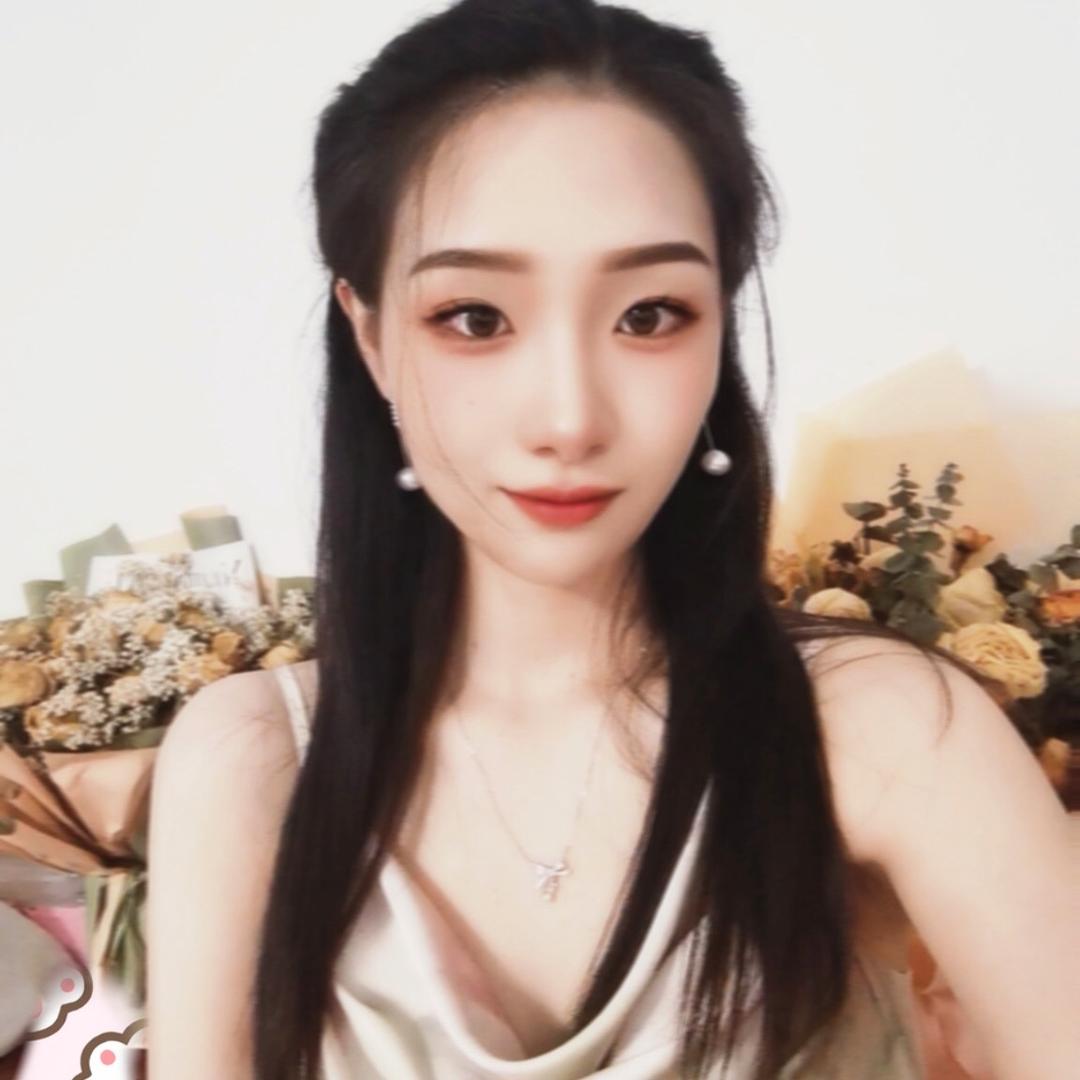 七七老板
