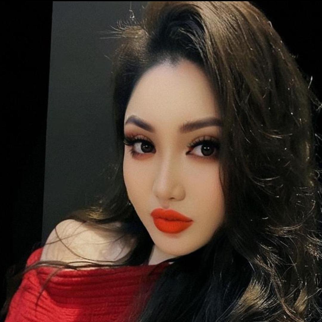 💋_______M______💋