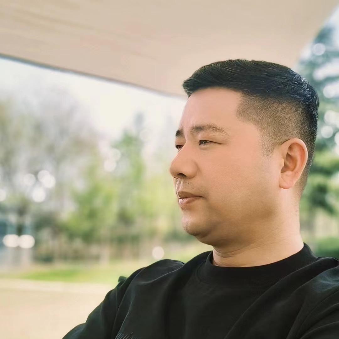 原阳得心名店男装