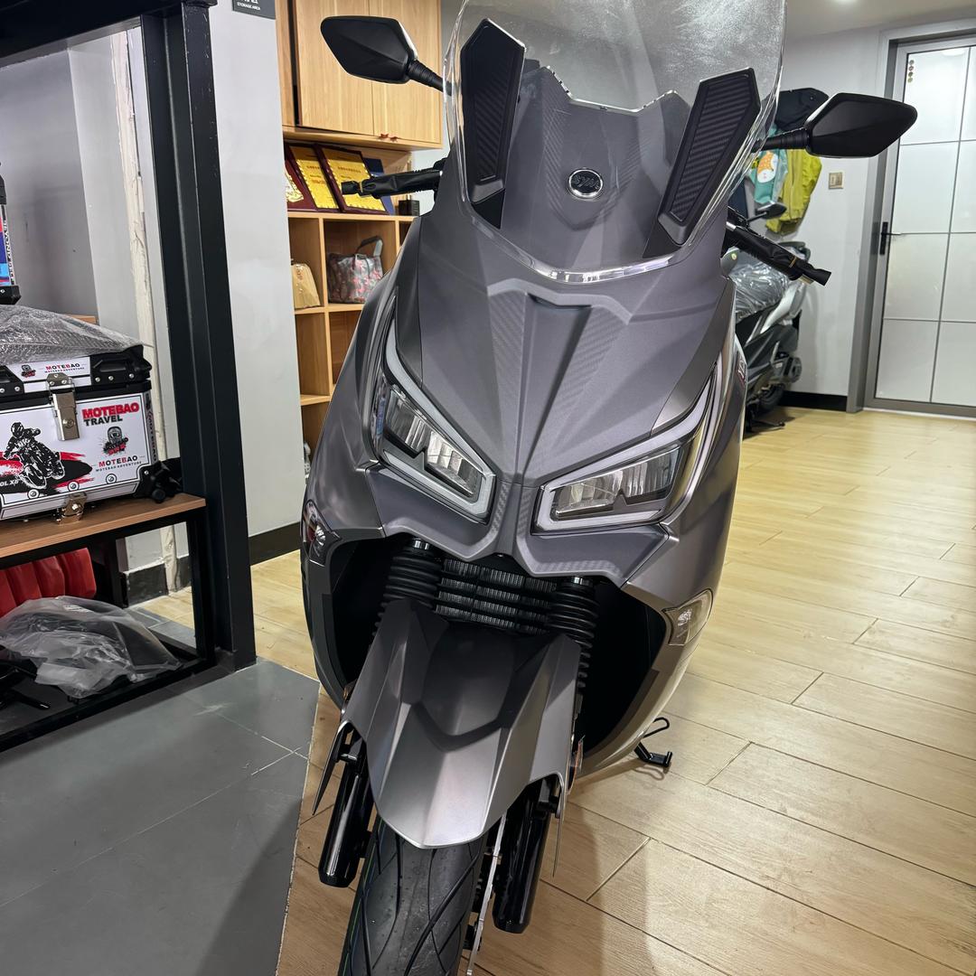 临澧鸿智机车俱乐部