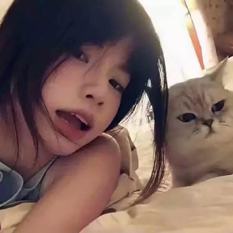 小呆神👻